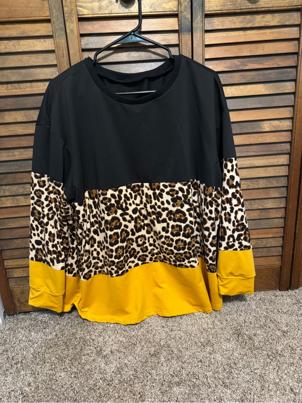 SHEIN Yellow Curve Pullover